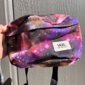 Vans off the wall Galaxy Fanny pack